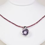 Amethyst mit Granat - Granatkette
